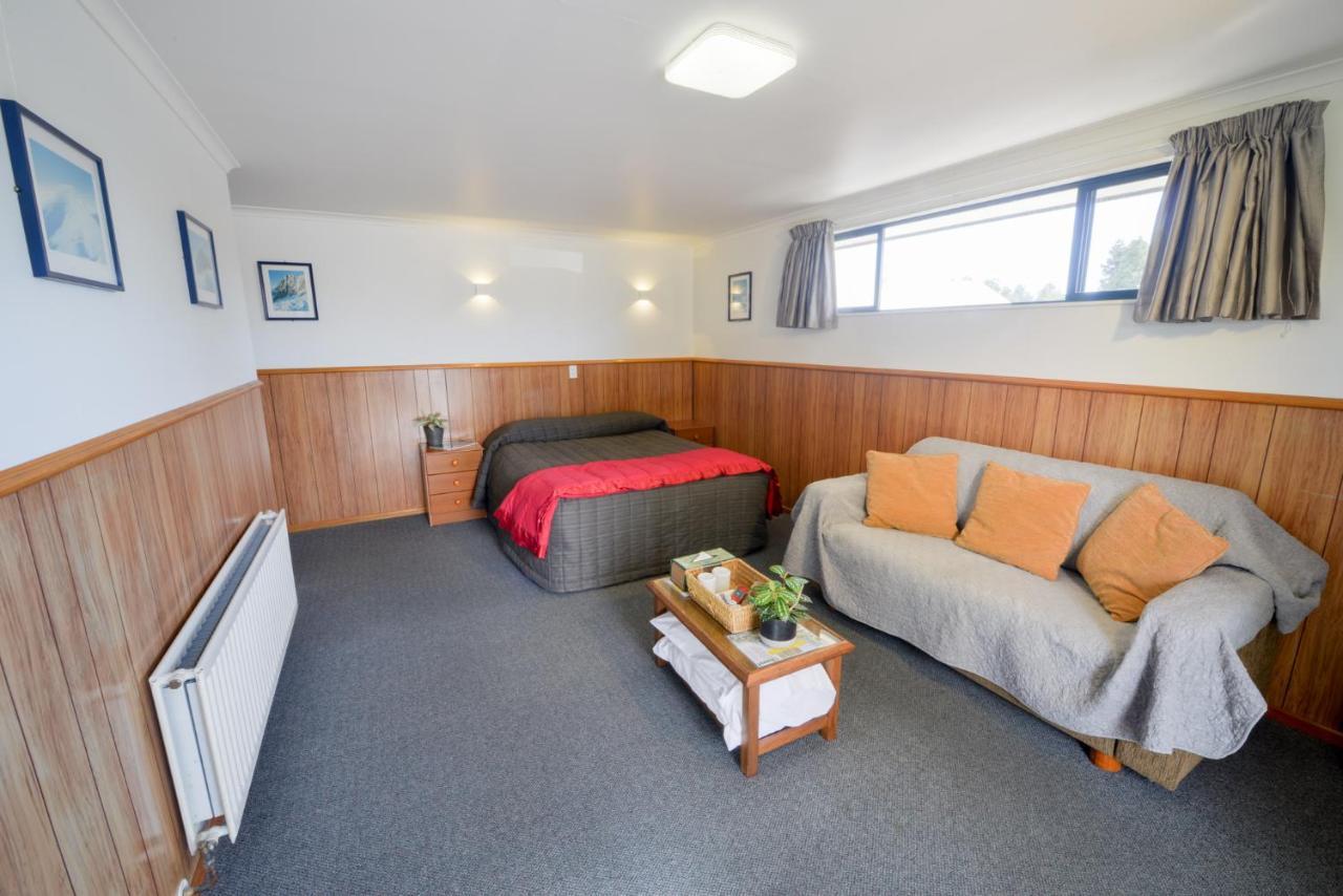 Wilderness Motel Accommodation ハースト エクステリア 写真