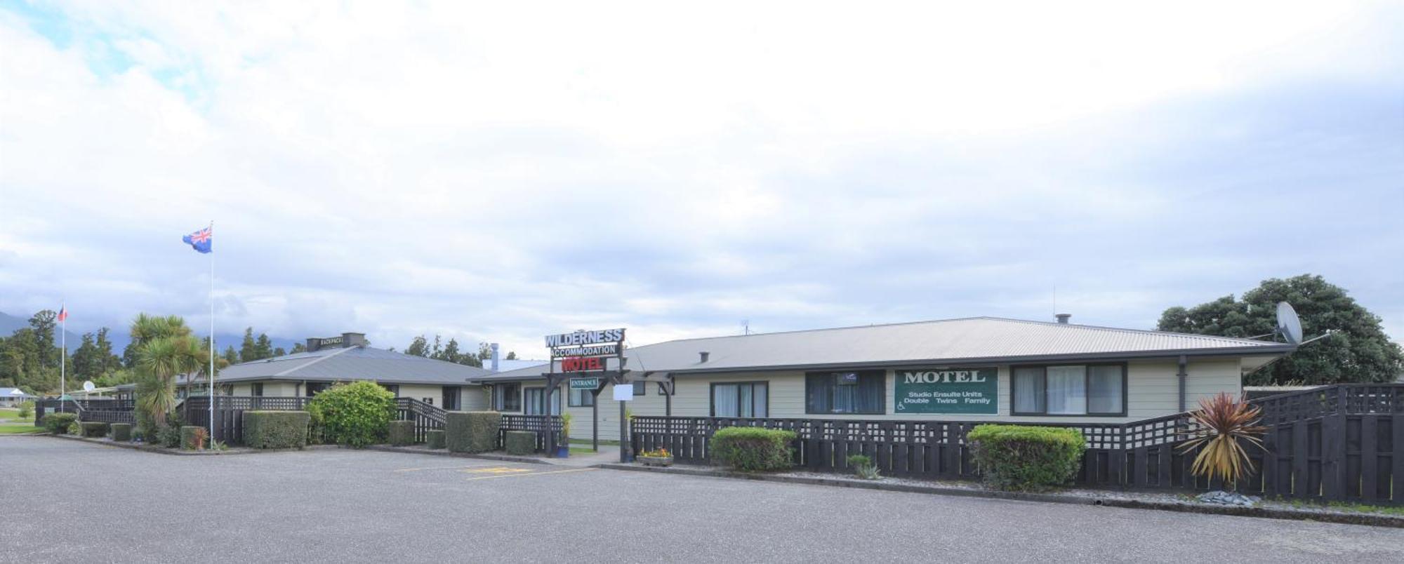 Wilderness Motel Accommodation ハースト エクステリア 写真
