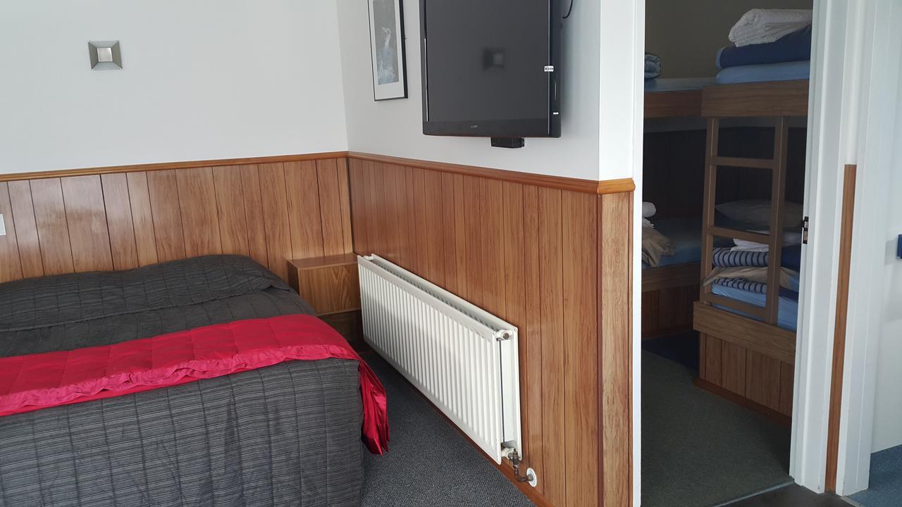 Wilderness Motel Accommodation ハースト エクステリア 写真